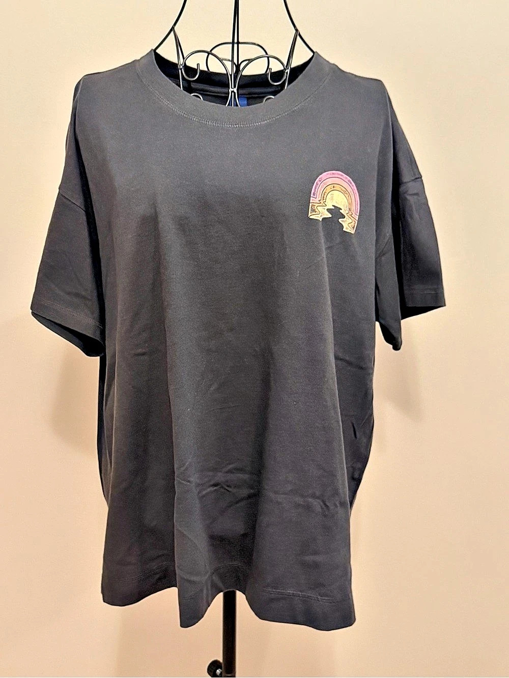 Old Navy Woman's Black Brighter Days Ahead Graphic Crew Neck Tee Size L